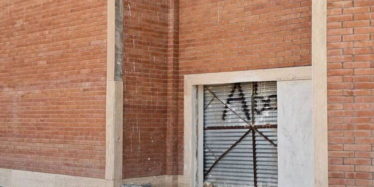 ۱۷ سال انتظار برای ساخت فرهنگسرای ناتمام جوین!