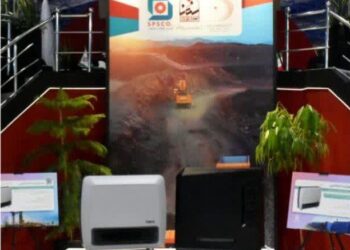 رونمایی از طرح ملی صرفه‌جویی انرژی با بخاری‌های راندمان بالای شرکت پارس فولاد جوینِ سبزوار