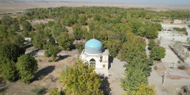 آستان مقدس امامزاده سید احمد(علیه السلام)