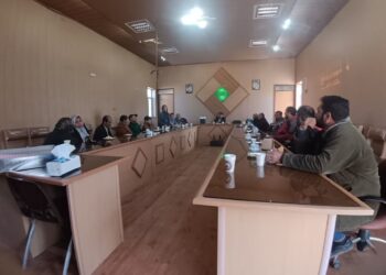 بانوان جوینی پرچم دار گلخانه های کوچک مقیاس در شهرستان جوین