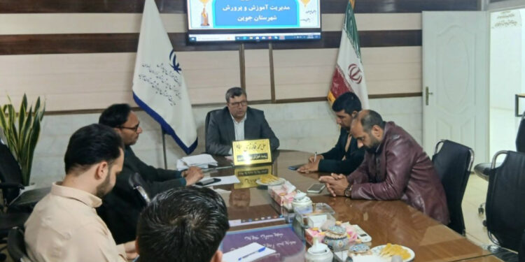 معلم؛ ستون هویت ملی و پیشران آینده‌سازی جامعه
