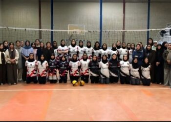 قهرمانی دختران اوج جوین در رقابت‌های والیبال اسفراین